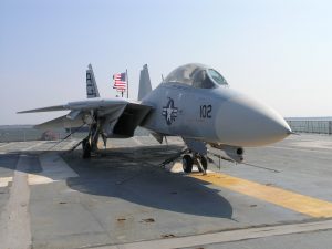 f-14 tomcat - uss yorktown